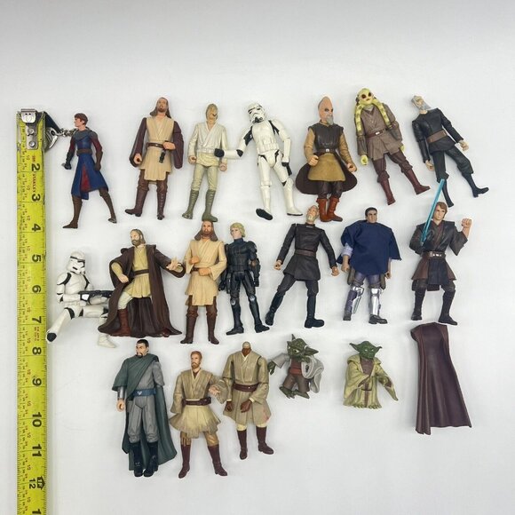 Hasbro Star Wars Action Figure Lot Mixed Years Yoda Storm Trooper Luke Toys Read - Picture 2 of 3